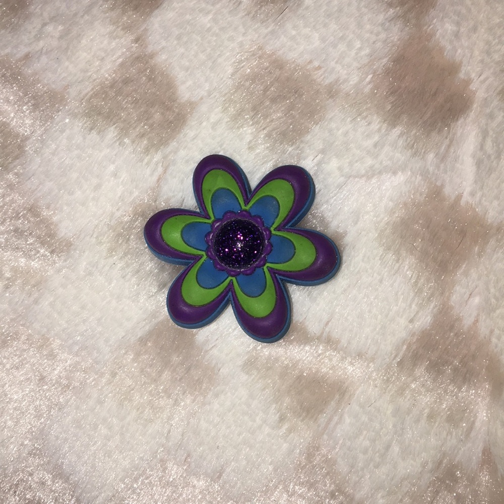 Purple flower Jibitz
